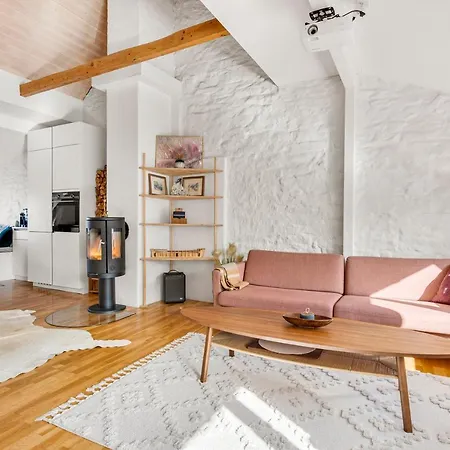 Cozy With A Sea View In The Heart Of The