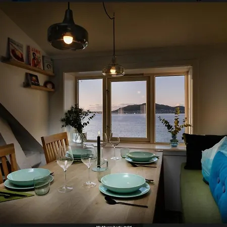 Cozy With A Sea View In The Heart Of The *
